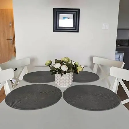 Waterview Retreat For 2 In