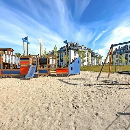 Waterview Retreat For 2 In Apartamento Dziwnów